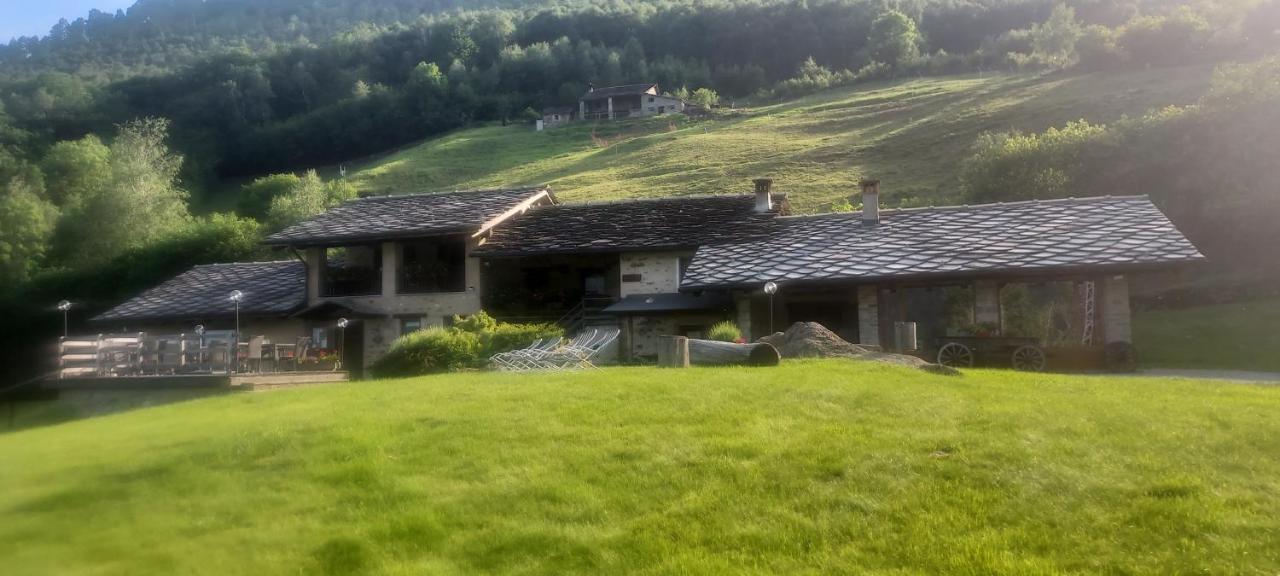Hotel Cà Praudin Vico Canavese Esterno foto